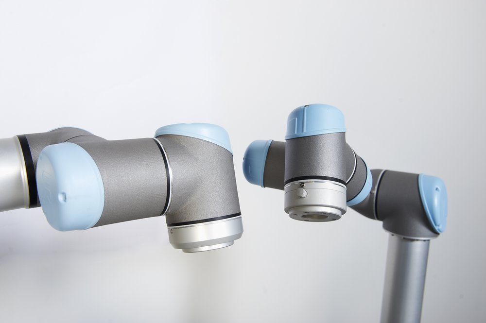 科尔摩根为Universal Robots轻型机械臂提供驱动电机